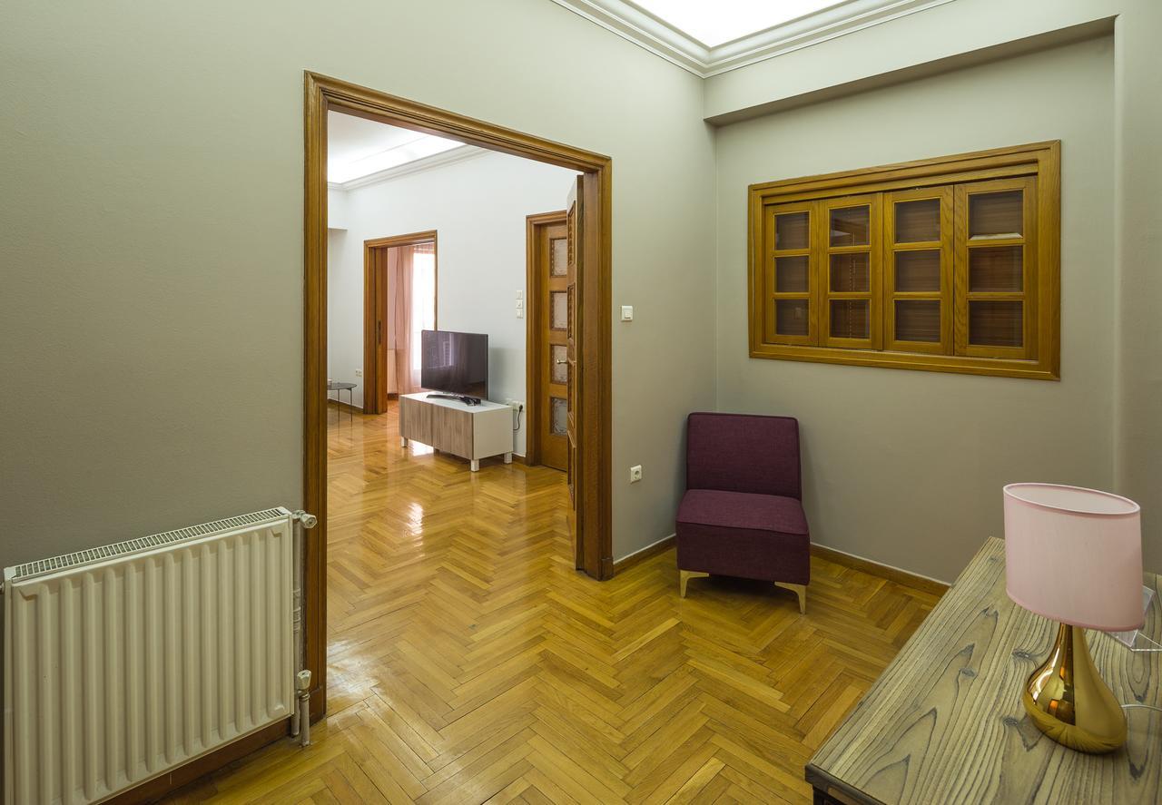 Capricorn - Luxurious Apartment In Kolonaki Atenas Exterior foto